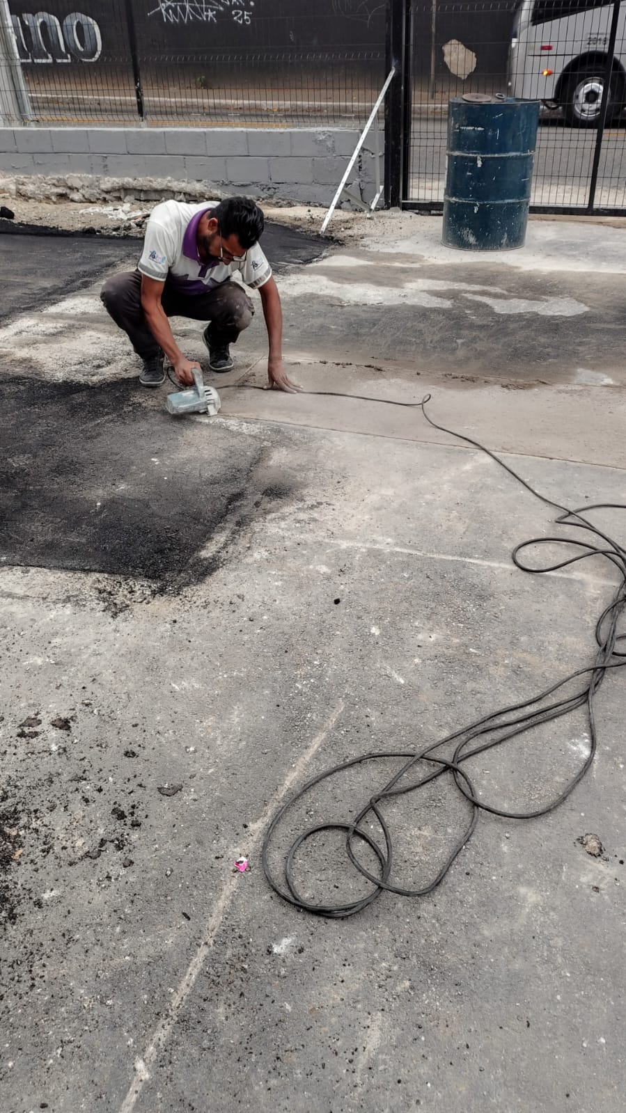 Preparação do piso para instalação de controle de acesso